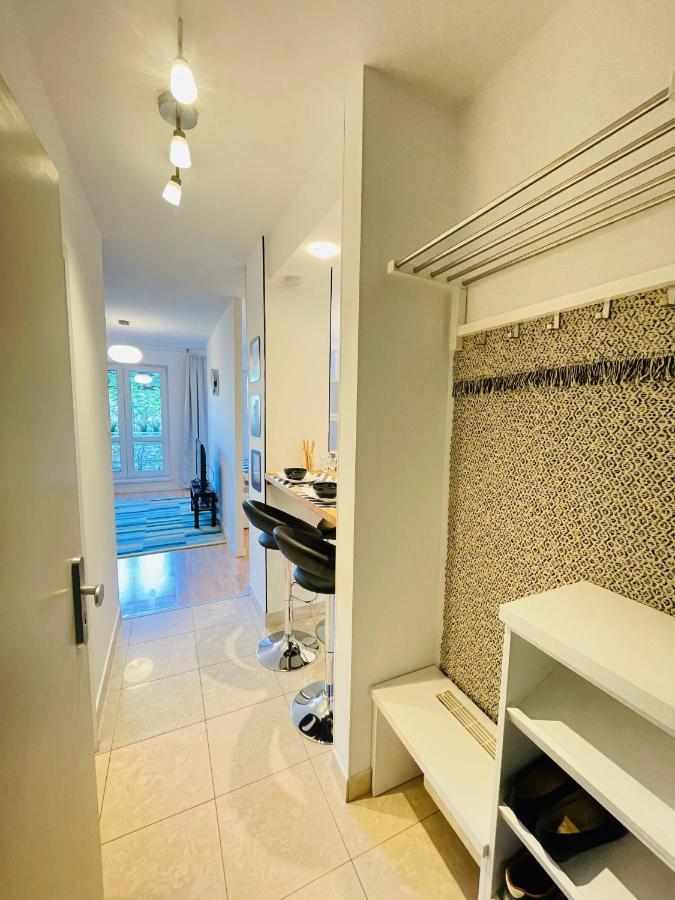 Peony Hollo Apartment - Free Garage Under The House Budapest Exterior photo